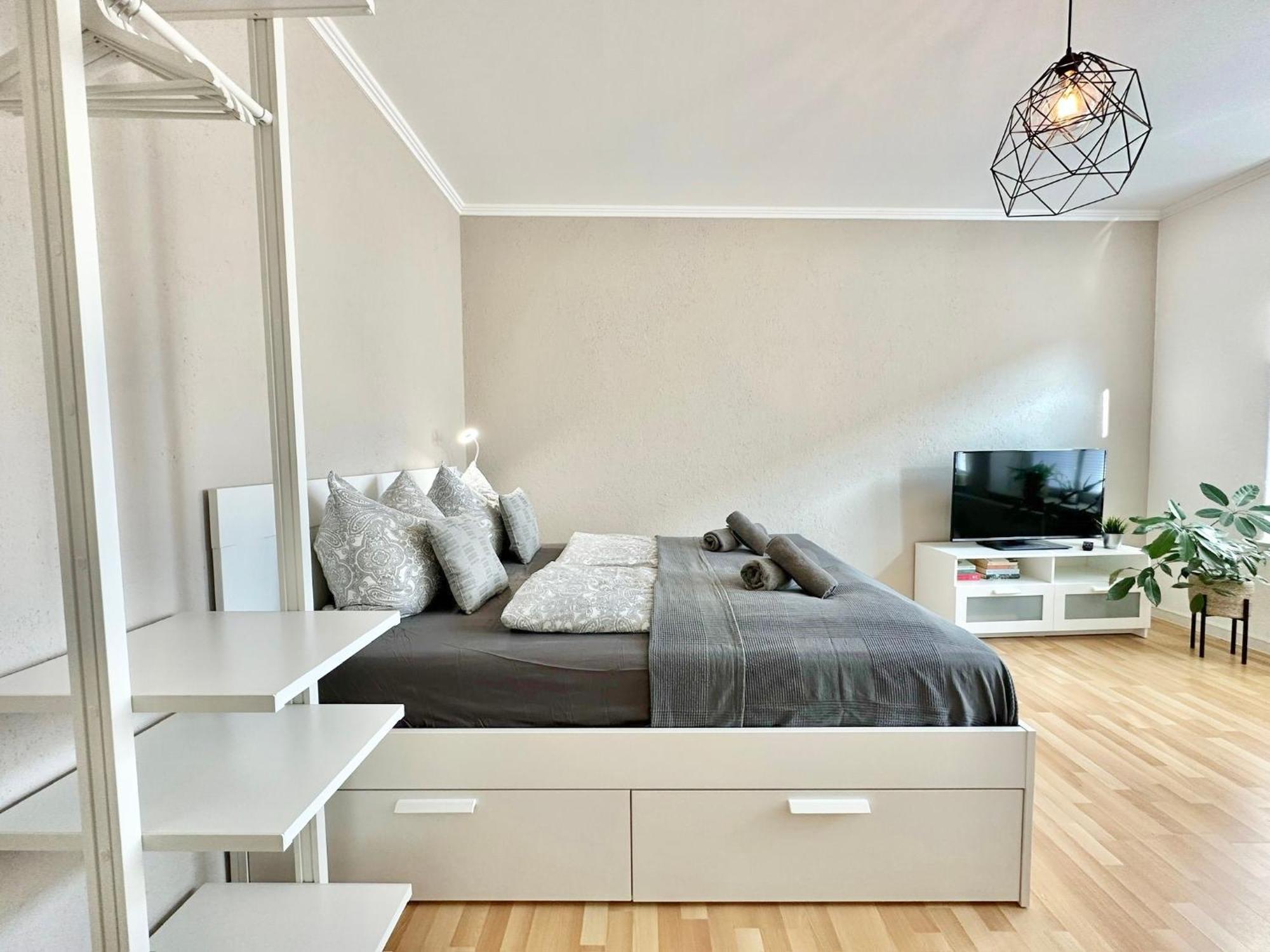 Appartement "Stadtgefluester" Im Zentrum, Inkl Stellplatz, 2 Betten, Babybett, Balkon, Gratis Kaffee Und Tee, Wlan Bautzen Exterior foto