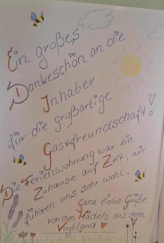 Appartement "Stadtgefluester" Im Zentrum, Inkl Stellplatz, 2 Betten, Babybett, Balkon, Gratis Kaffee Und Tee, Wlan Bautzen Exterior foto